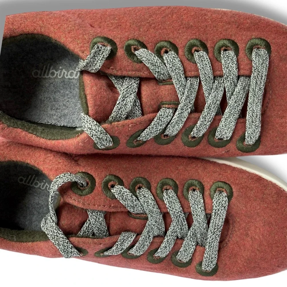 Allbirds Wool Pipers Runner Shoes Womens Size 5 WP1W5 Red Sneakers Walking